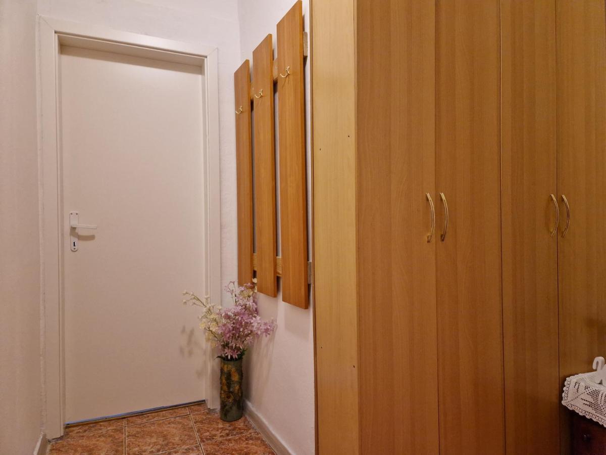 Appartement Apartman Vesna à Rijeka Extérieur photo